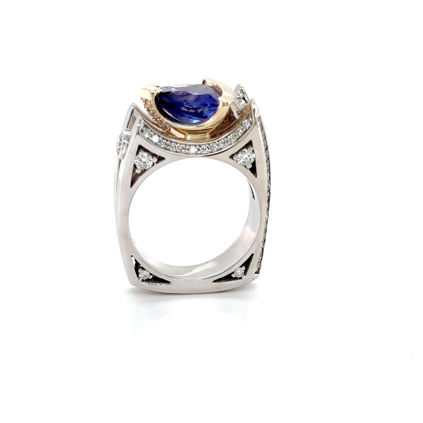 Tanzanite & Diamond Two Tone Ring